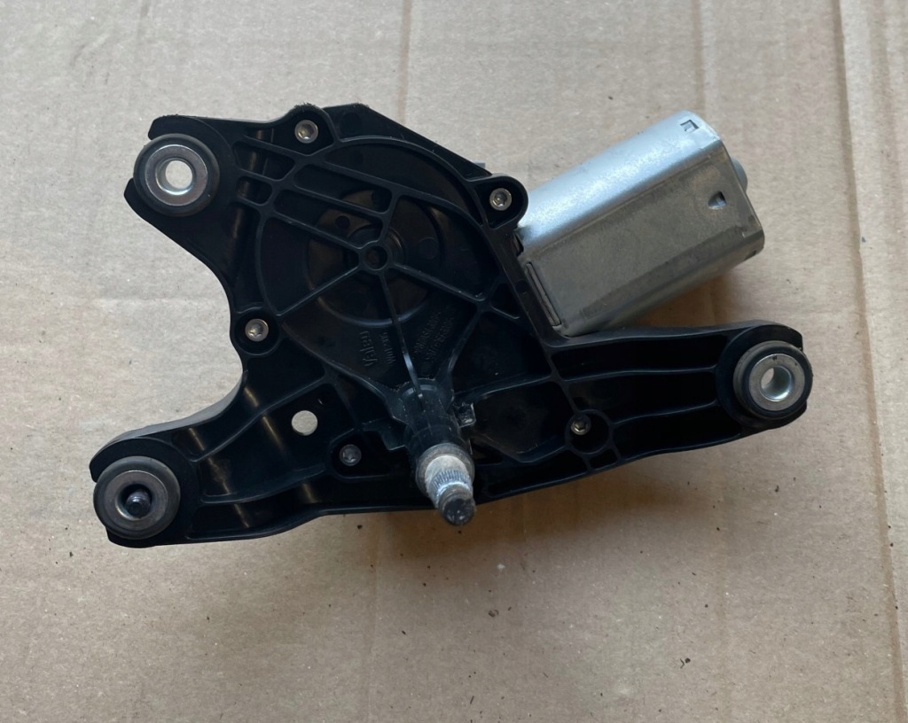 фото №1, Bmw оригинальный номер 2990856 моторчик дворник крышки