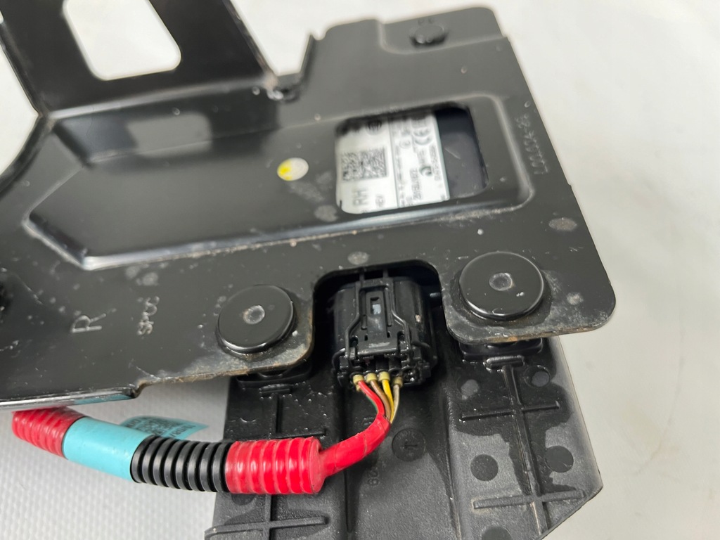 фото №13, Hyundai kona радар датчик датчик поперечина руху правий задня оригінал europa