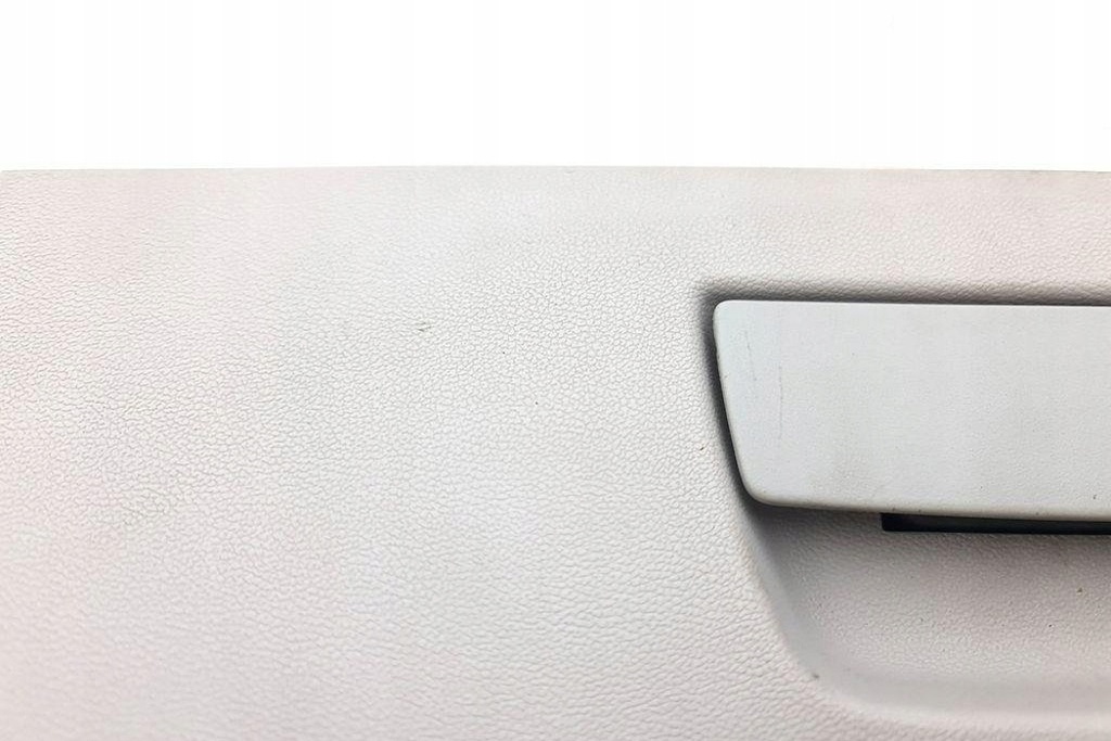 фото №10, Бардачок chrysler grand voyager v rt l0134775 2.8l дизель 120kw 2009