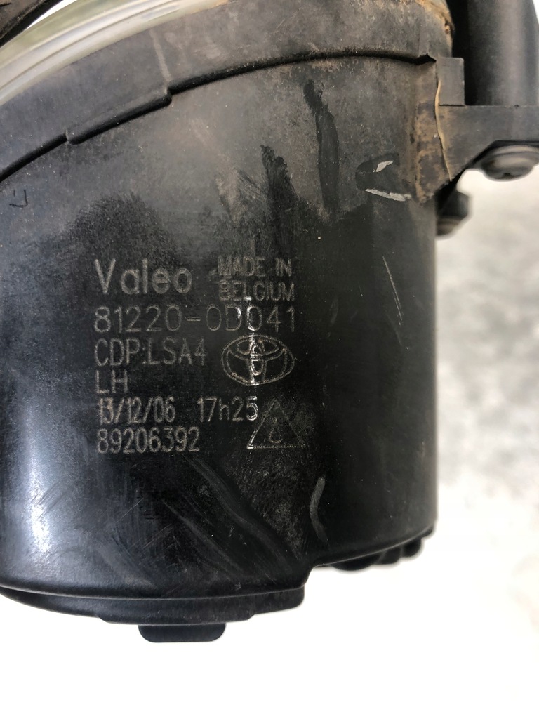 фото №5, Противотуманная фара решётка бампера левая toyota auris i