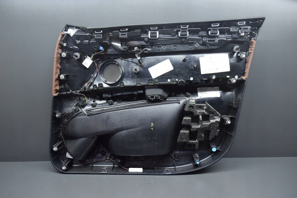 фото №8, Оббивка двері ліва перед обшивка двері bmw x6 f16