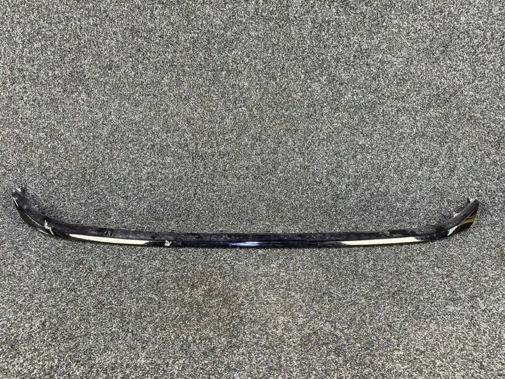 фото №1, Vw golf viii 8 r-line спойлер молдинг накладка бампера перед 5h0853765c