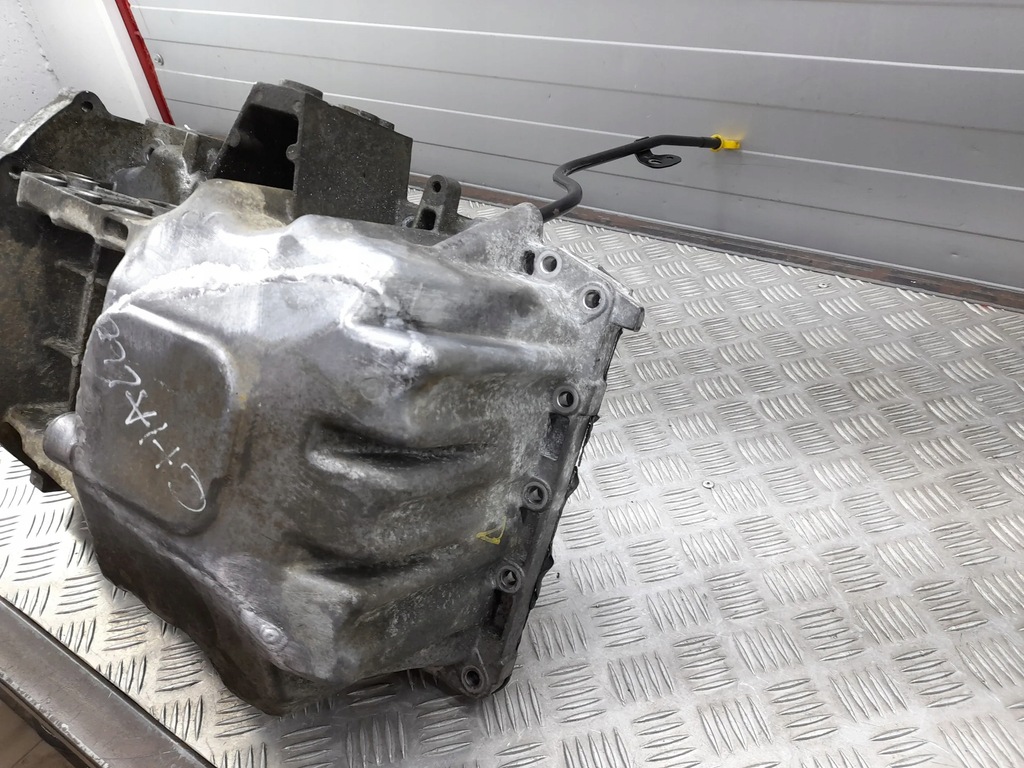 фото №9, Dodge challenger 05184515ac з передній картера масляні