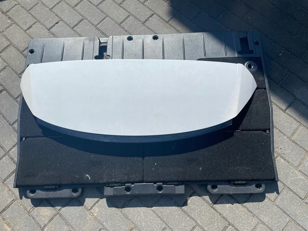 фото №1, Спойлер крышки задняя lexus nx 2016r.