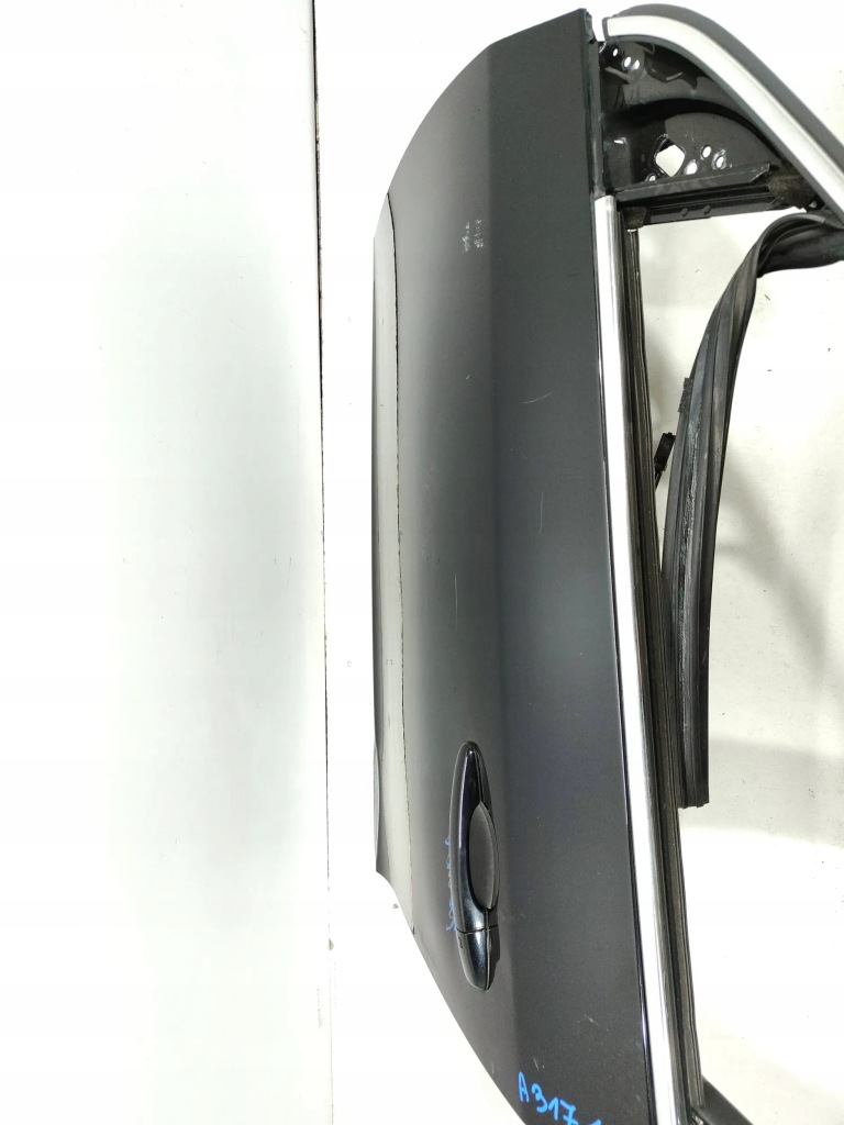 Volvo s60 2 двері лівий перед в гарному стані повний Доставка