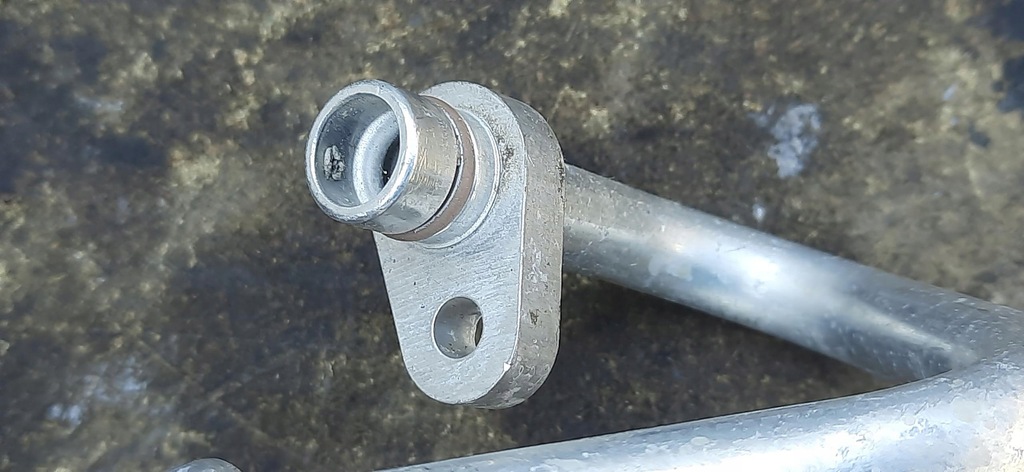 фото №5, Шланг wąż трубка кондиционера кондиционер renault captur i 924907813r