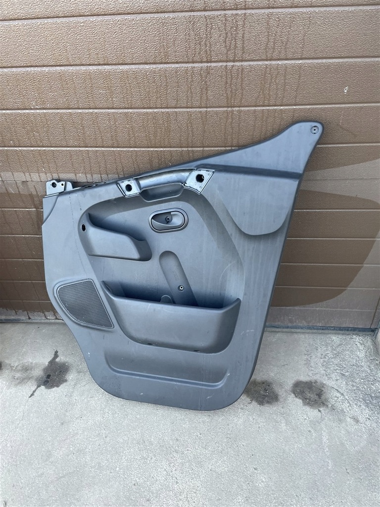 фото №5, Обшивка обивка дверь правый перед master iv 4 19-23 rok