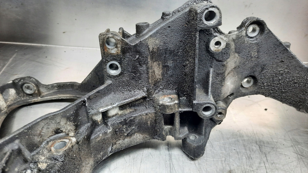 фото №7, Кронштейн двигуна 8200154164 renault espace iv 2.2 dci