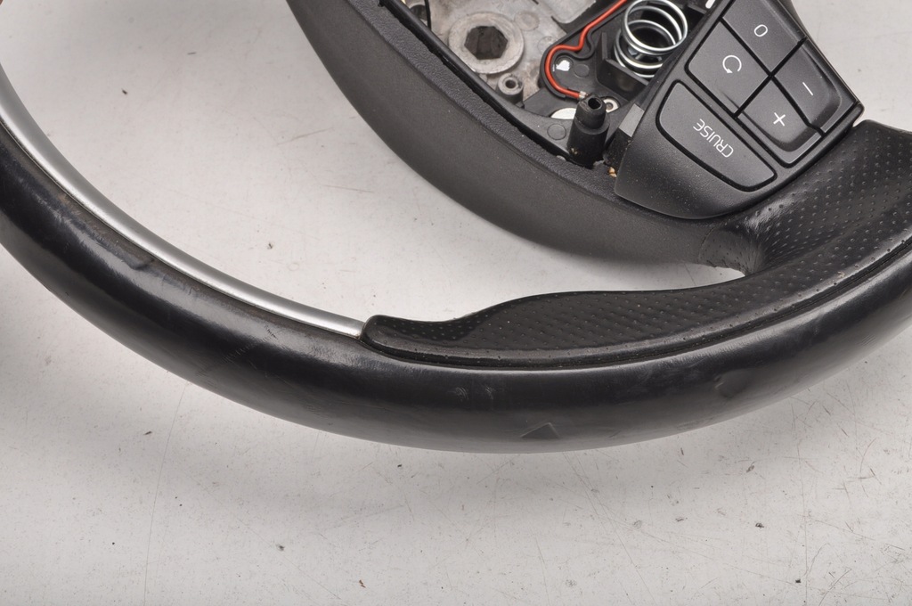 фото №11, Volvo s40 v50 воздуховод кожаный 5515000 rdesign