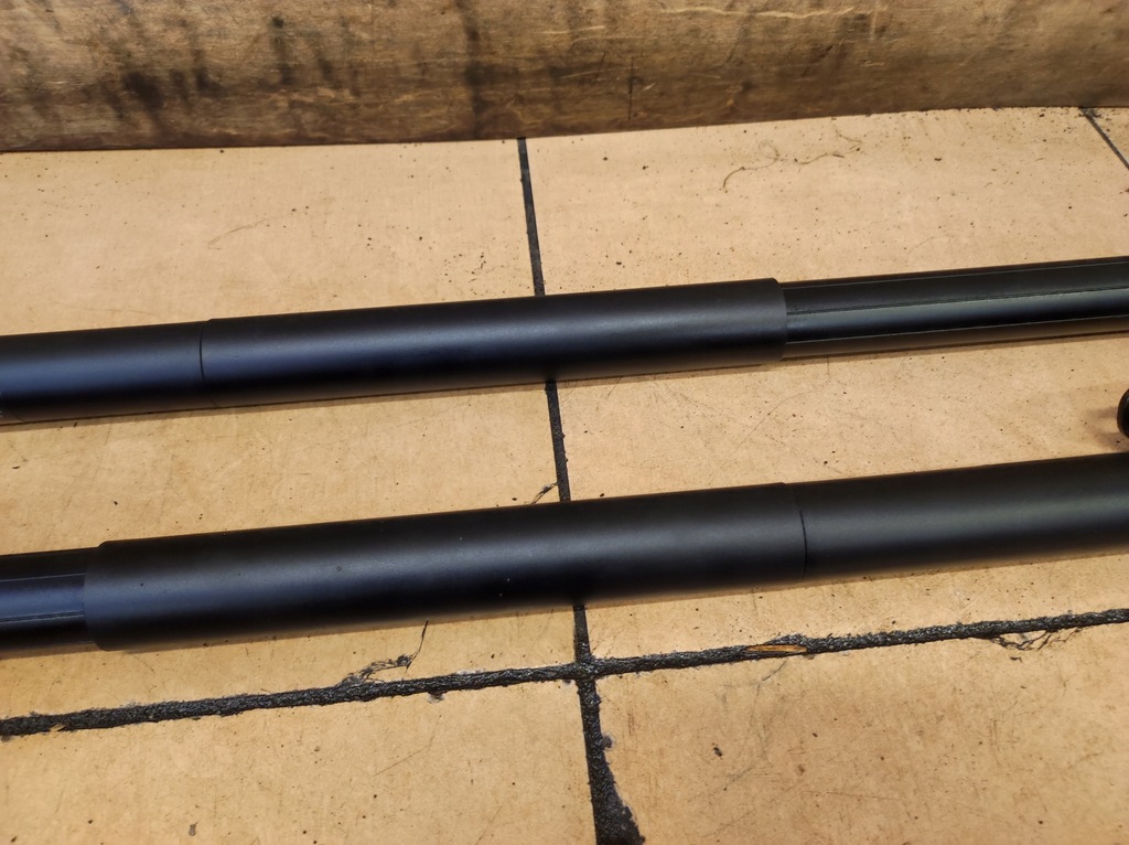 фото №7, Привод амортизатор электрический крышки багажника левый правый explorer vi 6