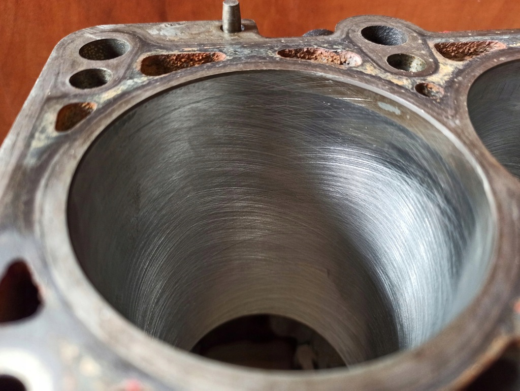 фото №5, Audi блок двигателя bpj po honowaniu 06f103021h