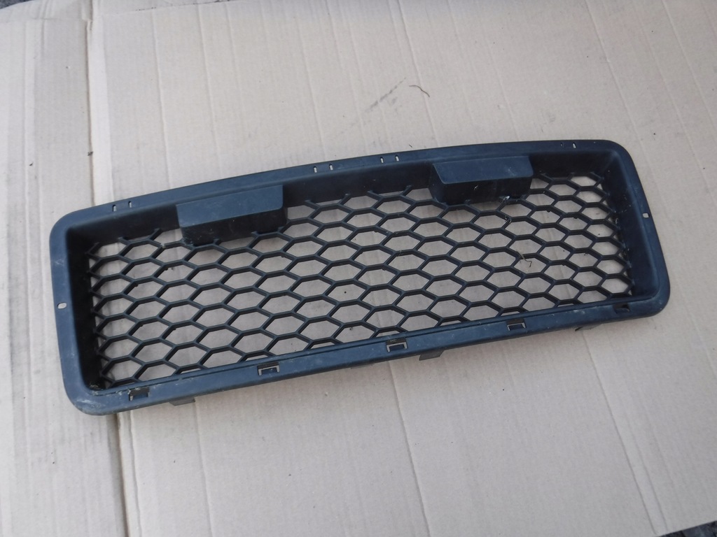 фото №1, Решётка решётка радиатора бампера fiat punto ii sporting