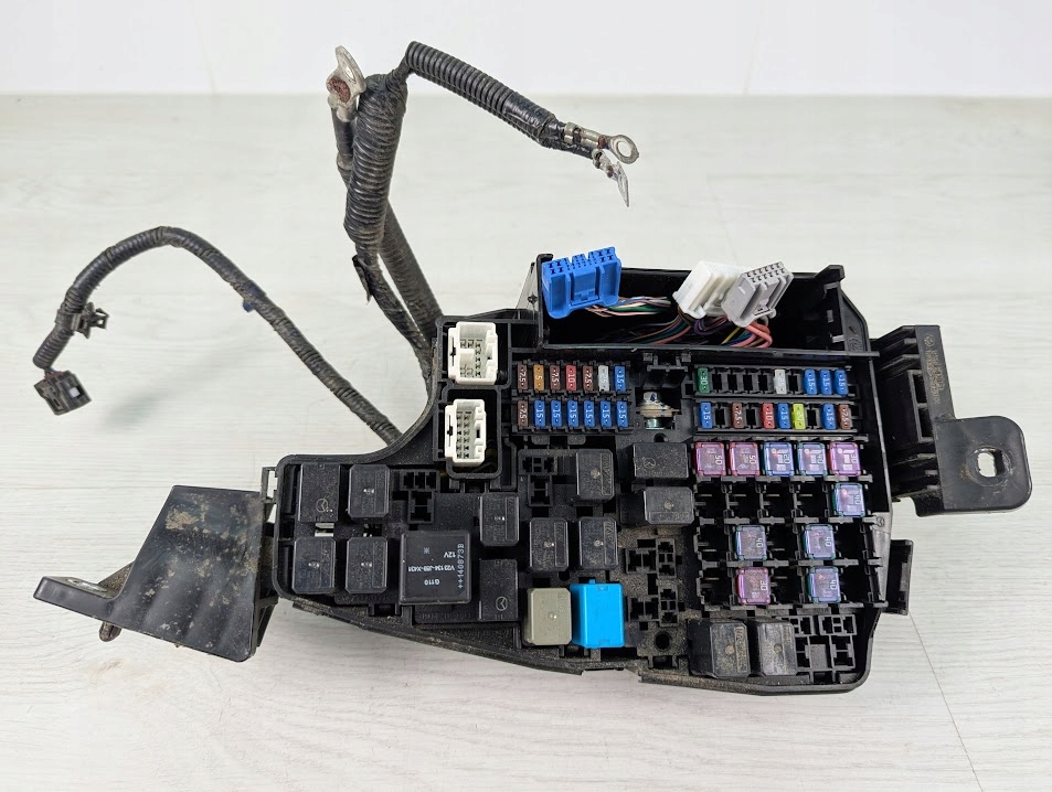 фото №1, Коробка запобіжників mazda 6 kd45-667677