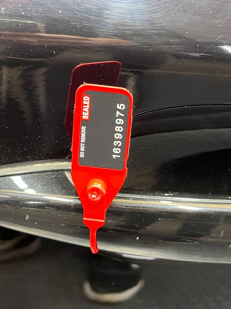 Bmw 1 e81 e87 2011 перед сторона ліва двері передні 668 schwarz 2 Оригінал