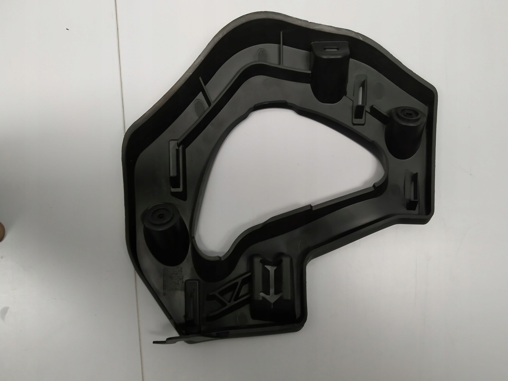 фото №11, Renault zoe направляющая бампера правый левый перед