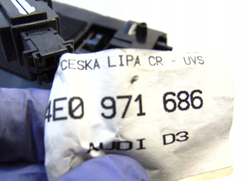 фото №5, Бардачок двері правий задня audi a8 d3 4e0971686