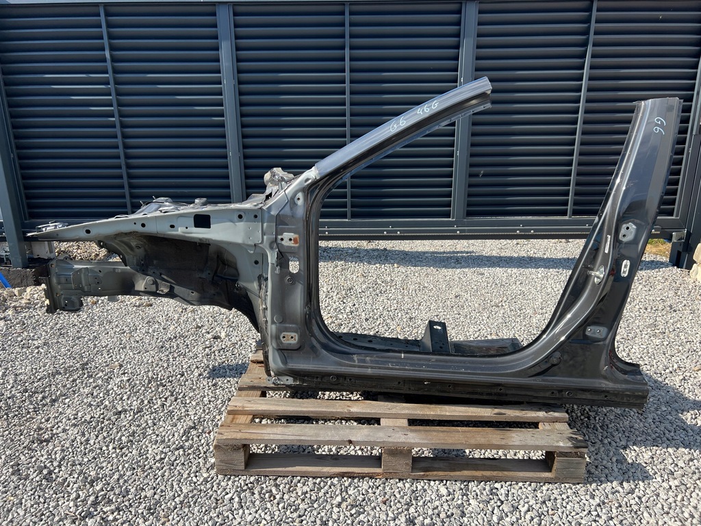 фото №1, Mazda 3 bp четверть левая rok 2022