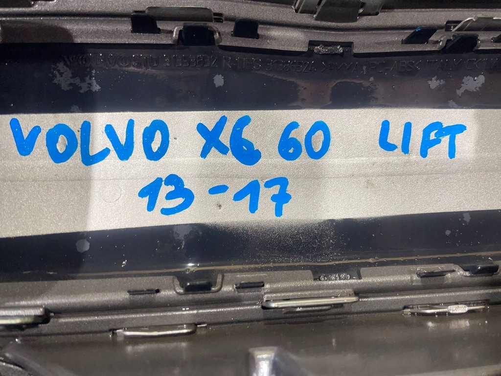 фото №9, Volvo xc60 xc-60 i 1 lift 13-17 решітка радіатора решітка радіатора решітка верхній бампера перед