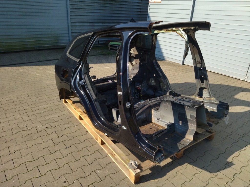 фото №10, Чверть обшивка чверть задня задня піддон volvo xc60 ii 717