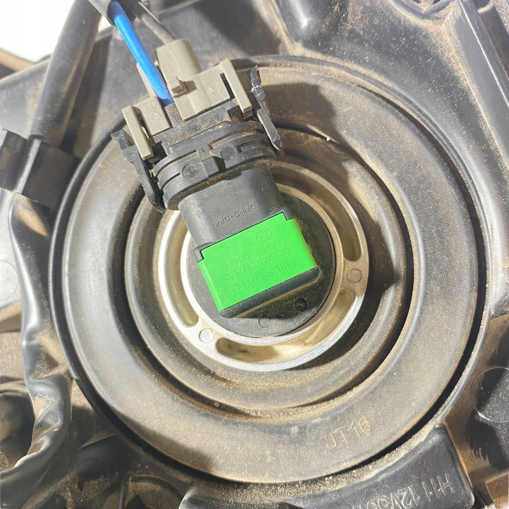 фото №8, Nissan rogue 2018 правая сторона лампы передние