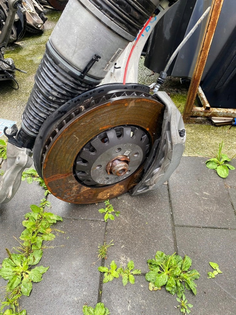 фото №9, Амортизатор поворотний кулак ступиця audi q8 правий lub лівий