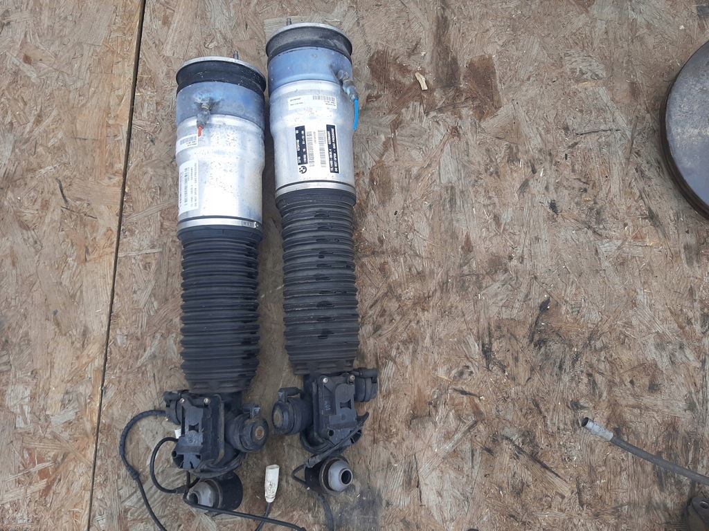 фото №1, Bmw 7 f01 f02 f03 f04 амортизатор пневматический задняя