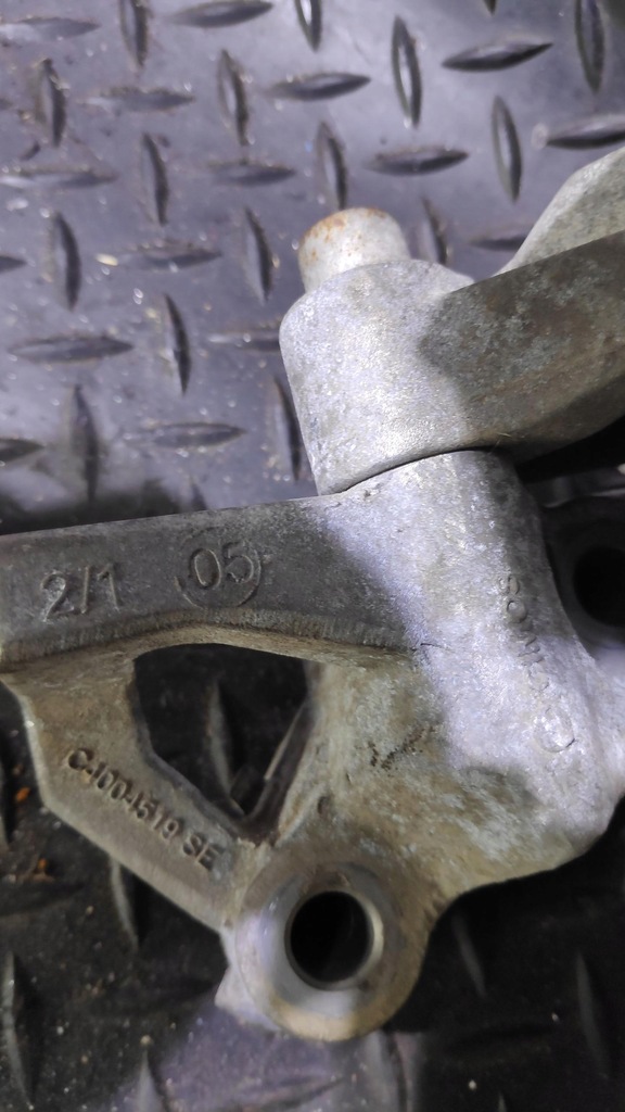 фото №6, Кронштейн подушка двигуна peugeot 308 t9 4a100160