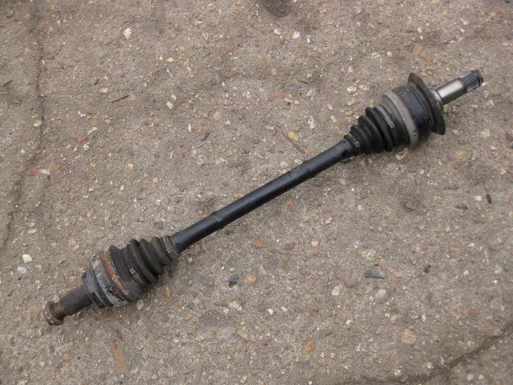 фото №1, Bmw f11 2.5 d 14r привідний вал лівий задня 7614289