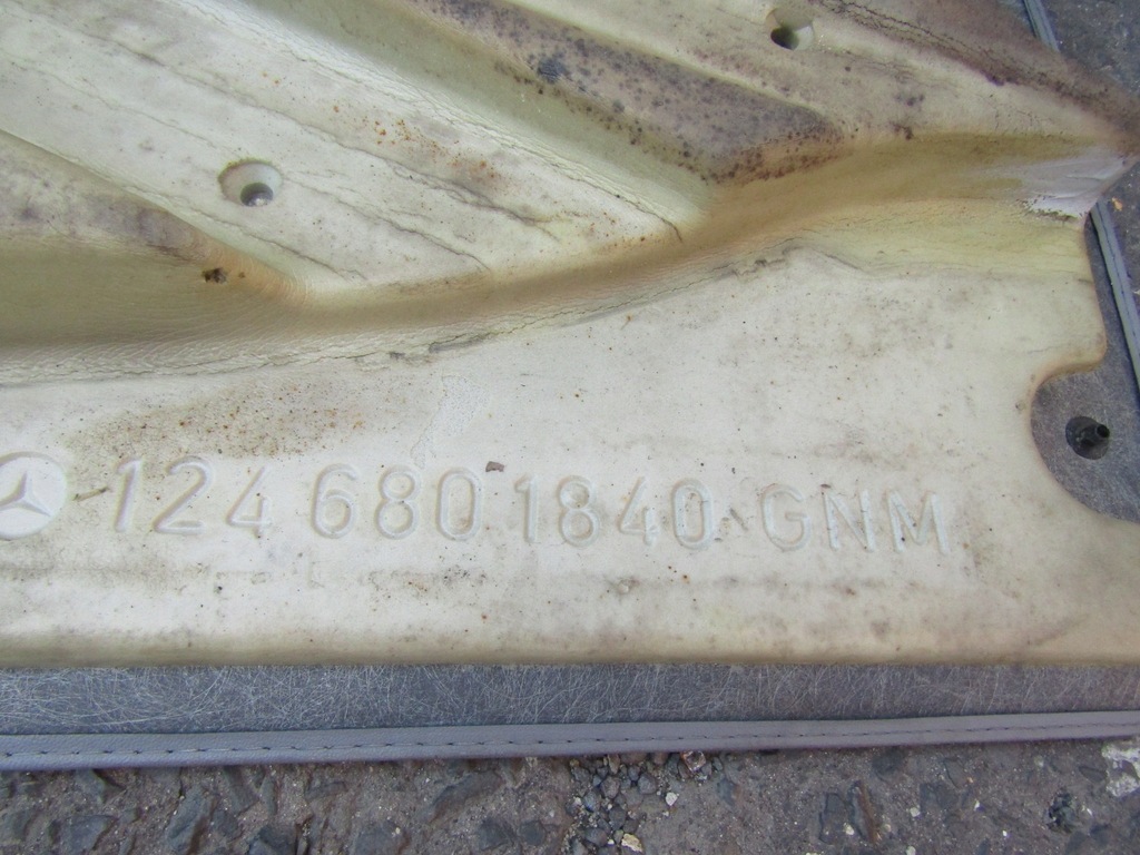 фото №11, 7 mercedes w124 правий килимок оббивка обшивка підлога килимок