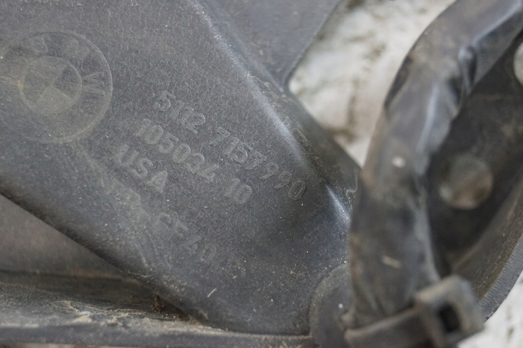 фото №14, Направляющая кронштейн крыла правое bmw x5 e70 7157984