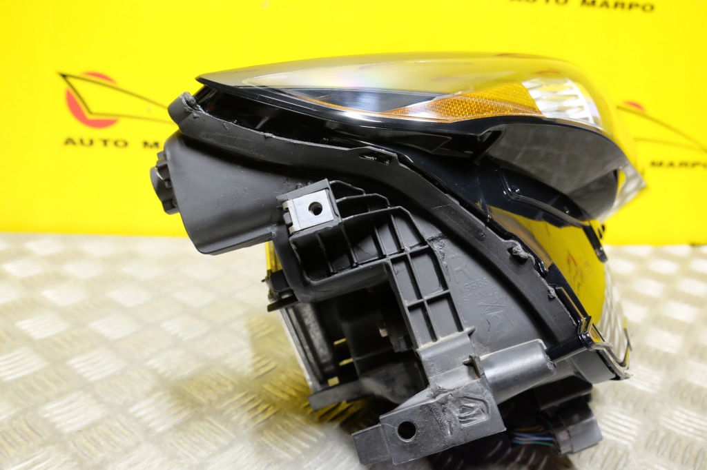 Mazda cx30 2019- фара фара full led некрутящаяся перед r америка Оригинал