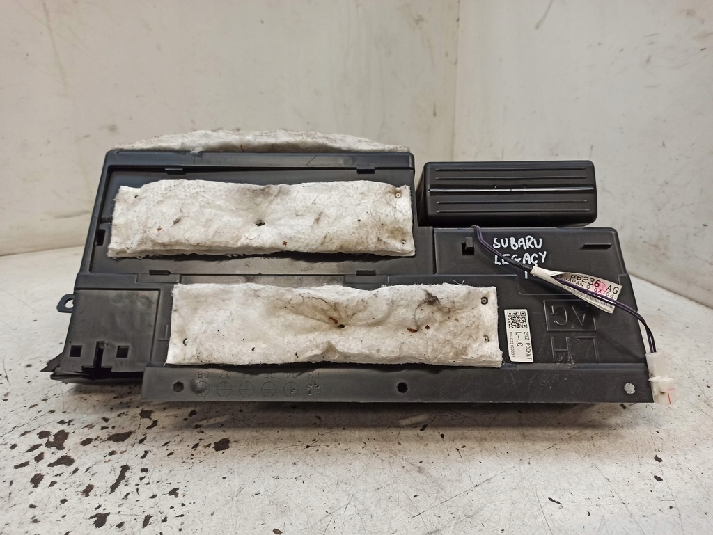 фото №13, Subaru legacy iv бардачок пасажира 66208ag01