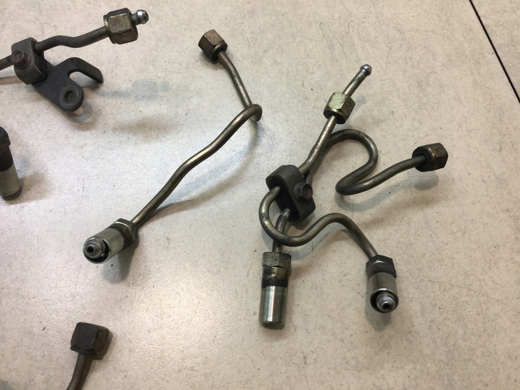 фото №5, Шланг трубка форсунок signum 3.0 cdti