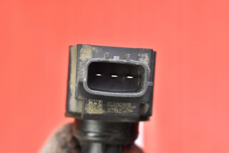 фото №7, Катушка зажигания 224332428r dacia dokker 1.6 sce 18r