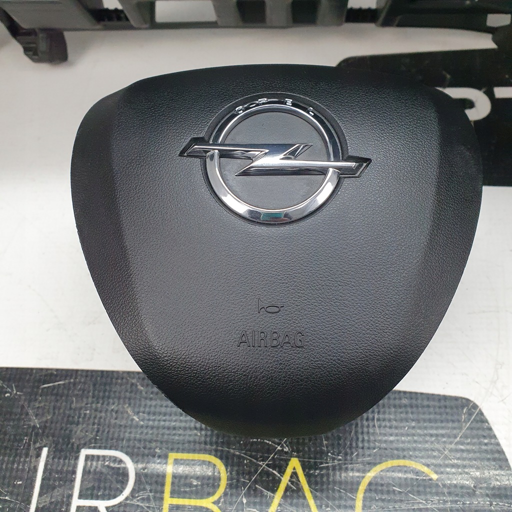 фото №7, Crossland приборная панель консоль подушки безопасности ремни подушка безопасности