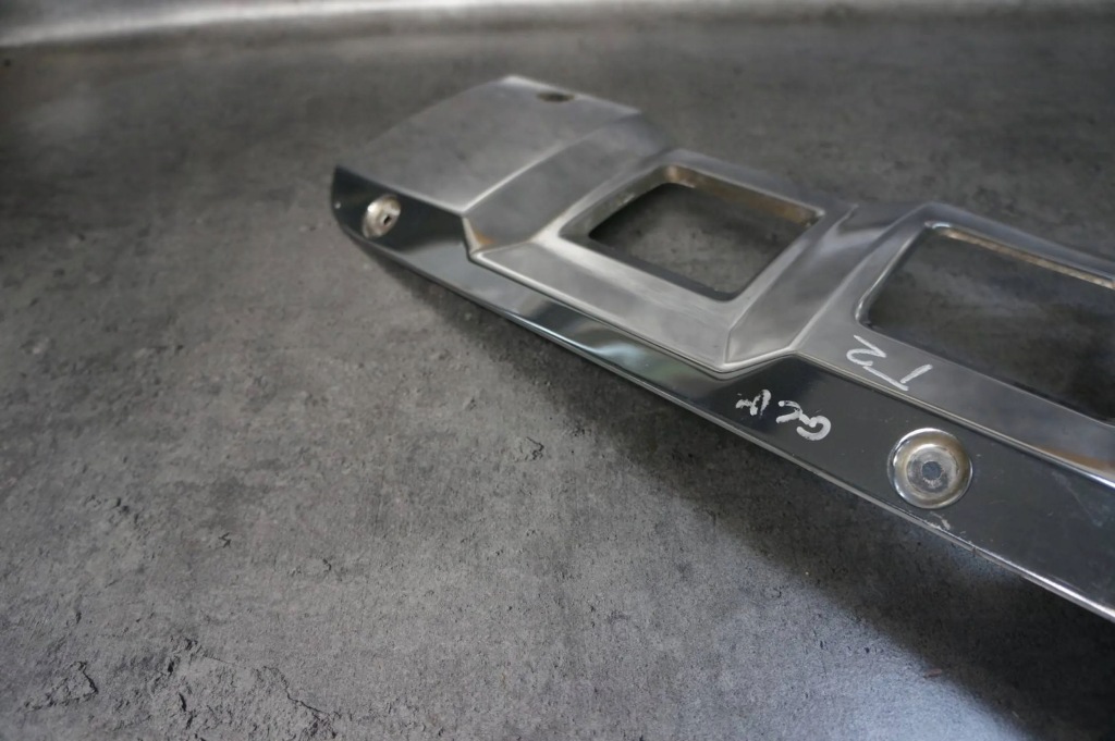 фото №15, Лист накладка спойлер бампера хром перед передня mercedes gl x164