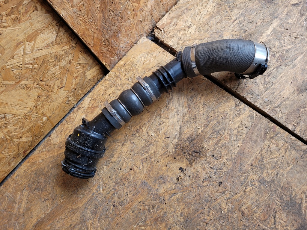 фото №1, Шланг интеркулер renault clio v 144607512r