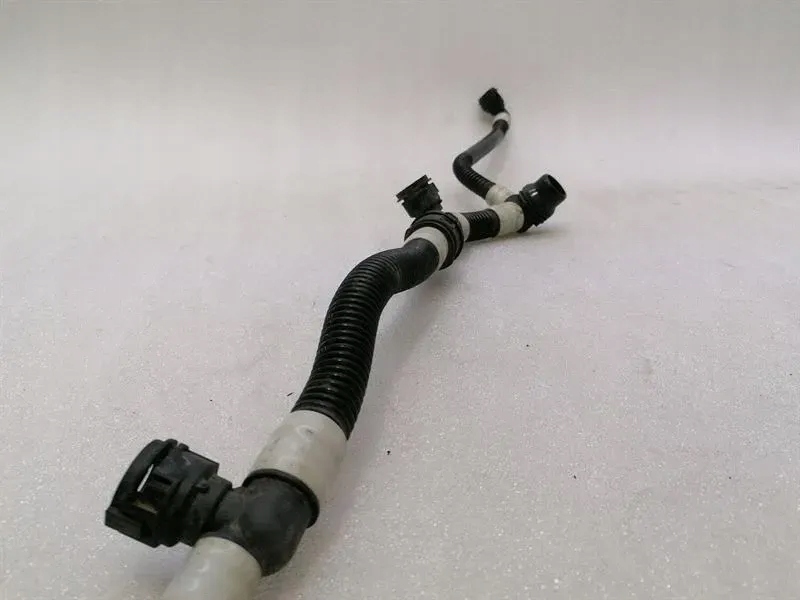 Tesla model 3 стандарт range cooling труба 1077576-00e охолоджуюча рідина шланг Зі Шроту