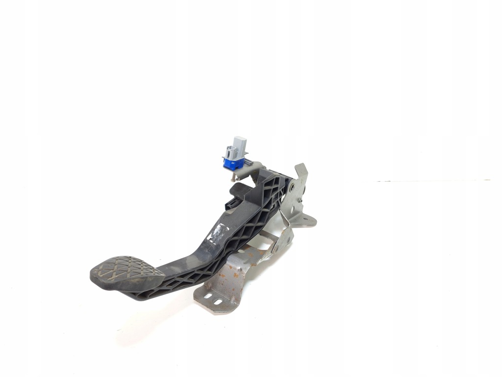 фото №1, Mazda cx3 cx-3 педаль зчеплення кронштейн