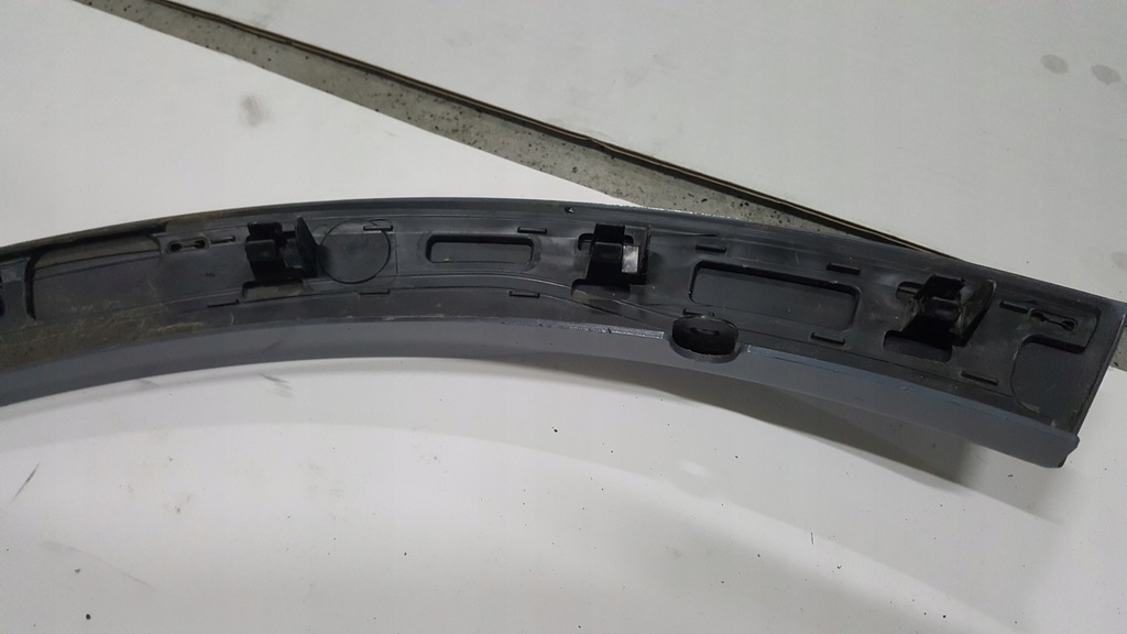 фото №14, Молдинг крила правий задня audi q4 e-tron 89a853818e демонтаж