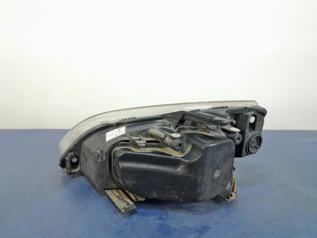 фото №3, Ford focus c-max i фара правий tyc