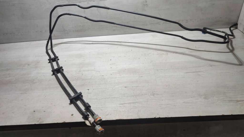 Alfa romeo stelvio 2021 шланг пального Оригінал