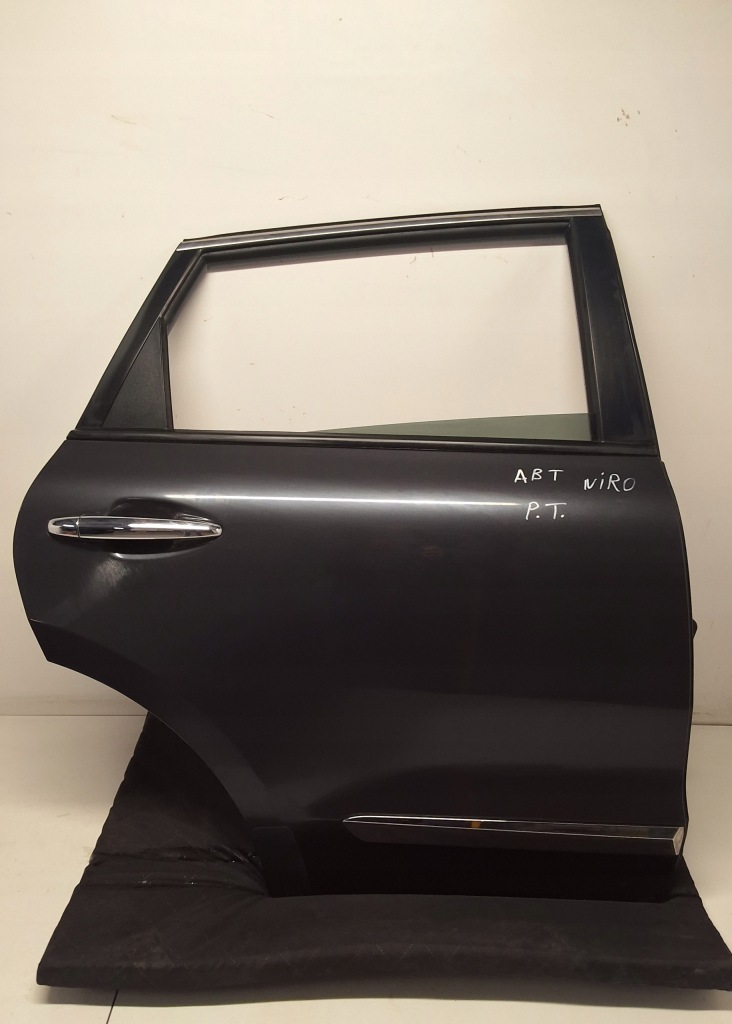 фото №1, Kia niro i 16-22 дверь правый задняя цвет abt