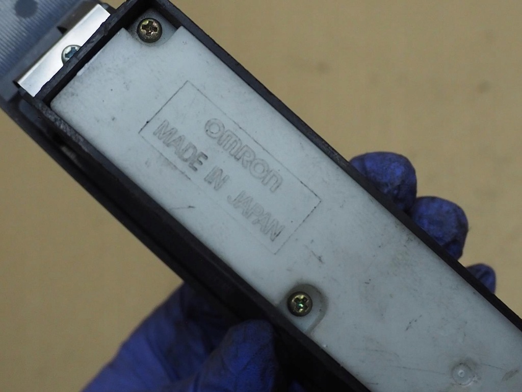 фото №16, Стекло colt 1996 левый панель перед mb960385