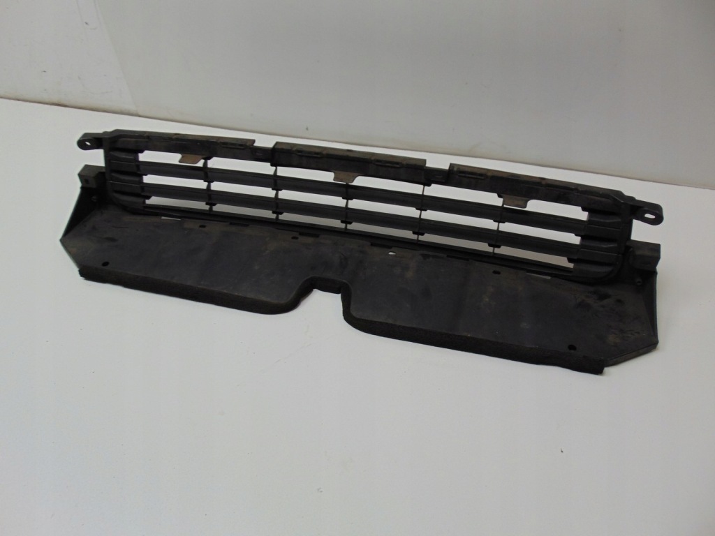 Решітка w бампер середня перед lexus ct200 200h 53112-76010 Доставка