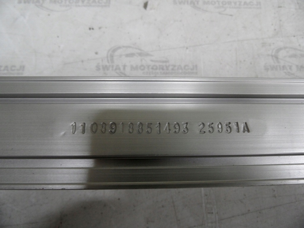 фото №7, Grand voyager iv 06r бардачок стельовий