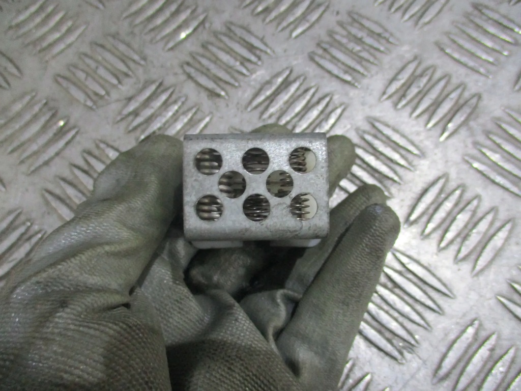 фото №5, Резистор вентилятор opel astra h 04-14 r. kombi z20n