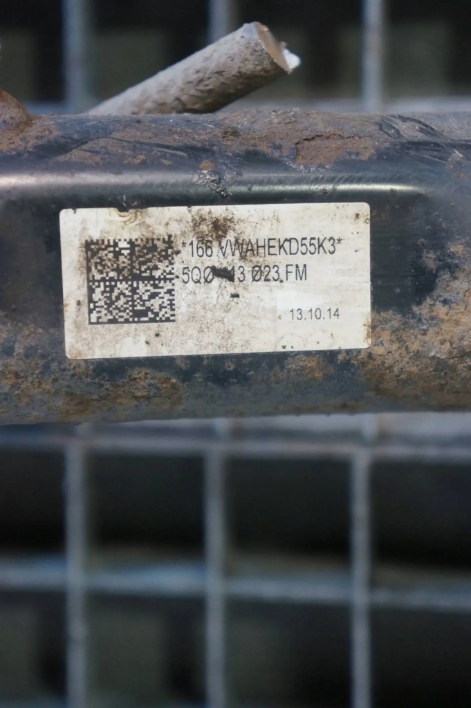 Поворотный кулак амортизатор mcperson правый  перед seat leon 3 5f 5q0113023fm Киев