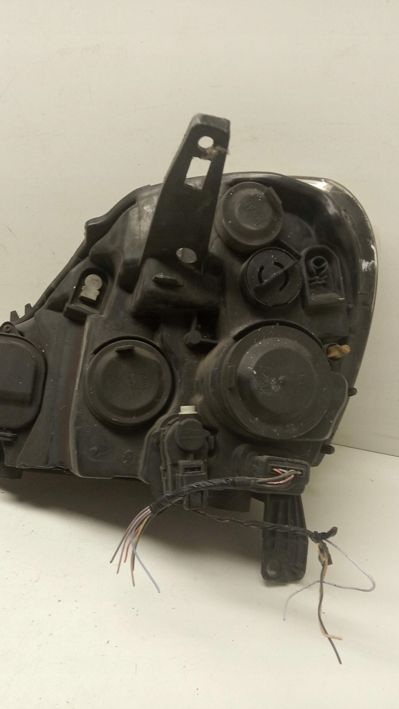 фото №7, Лампа правый перед правая передняя renault modus lift 08-12 8200658387 europa