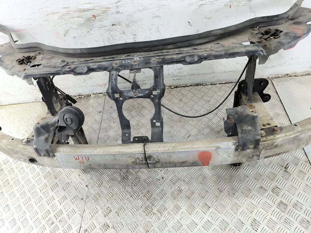 фото №8, Кронштейн радиатора mercedes-benz e w211 a2116202834 3.0l дизель 165kw